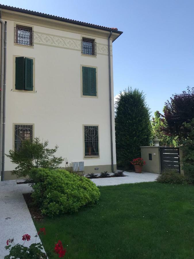 布雷谢洛La Sosta Fuori Stazione住宿加早餐旅馆 外观 照片