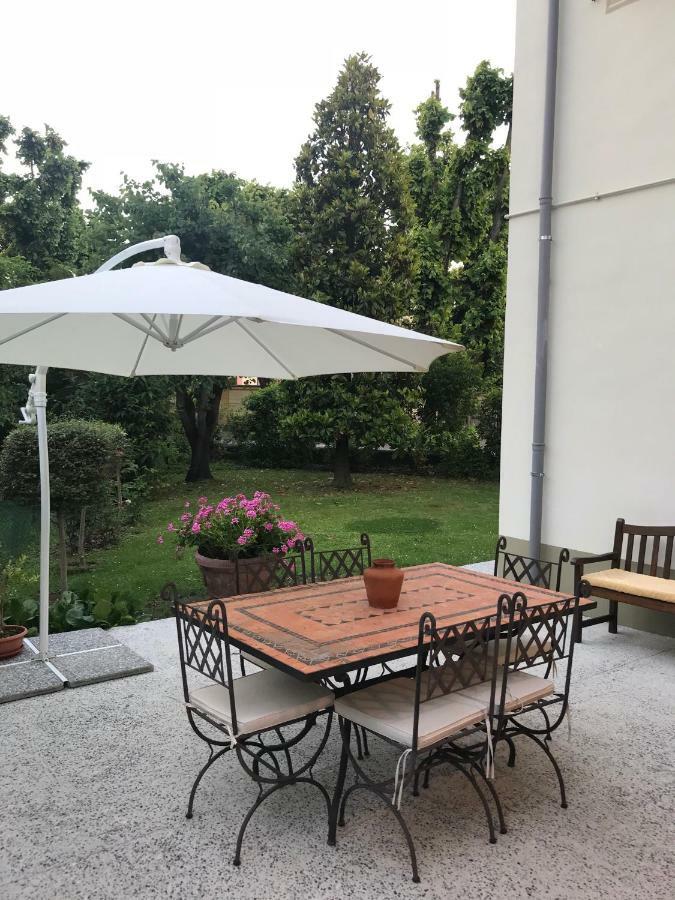 布雷谢洛La Sosta Fuori Stazione住宿加早餐旅馆 外观 照片